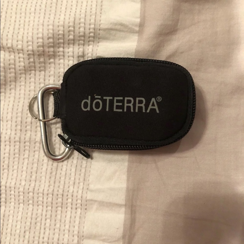 DōTERRA Black Keychain